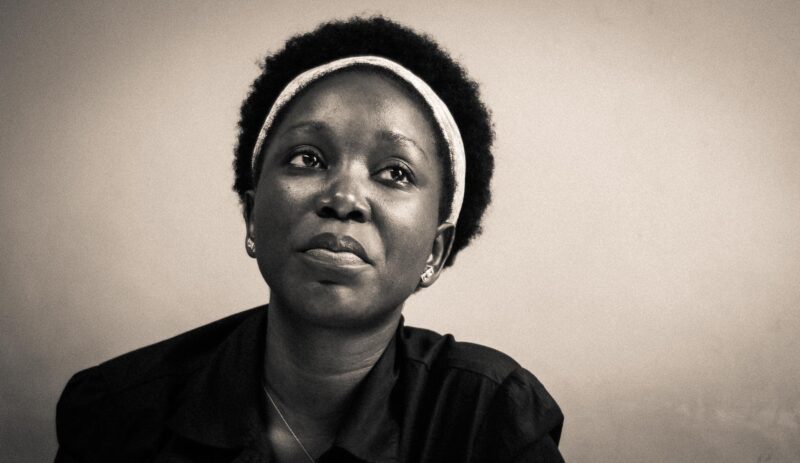 Porträtfotografie von afrikanischer Frau